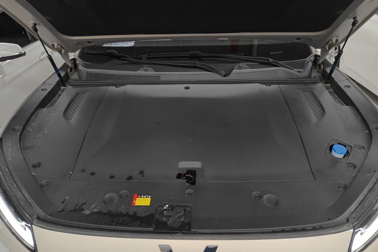 Used Wuling Xingguang S 2024 510 km Flagship Version Engine Bay