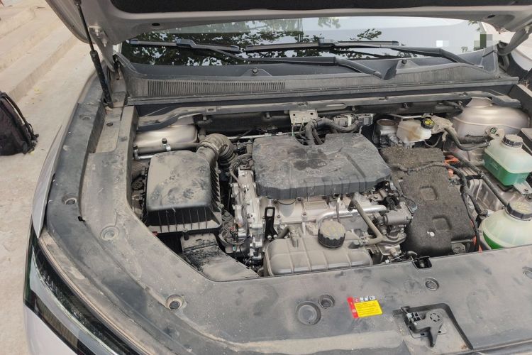 Used Wuling Xingguang S 2024 130 km Flagship Version Engine Bay Right