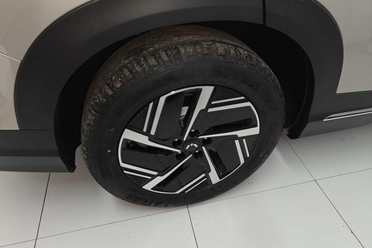 Used Wuling Xingguang S 2024 510 km Flagship Version Exterior 8