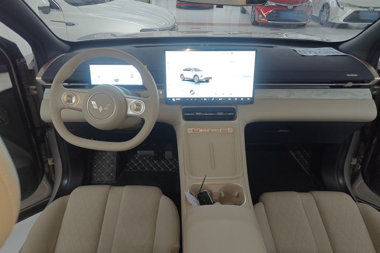 Used Wuling Xingguang S 2024 510 km Flagship Version Interior 2