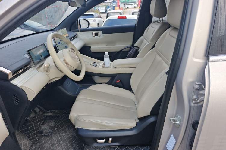 Used Wuling Xingguang S 2024 130 km Flagship Version Left Front Seat