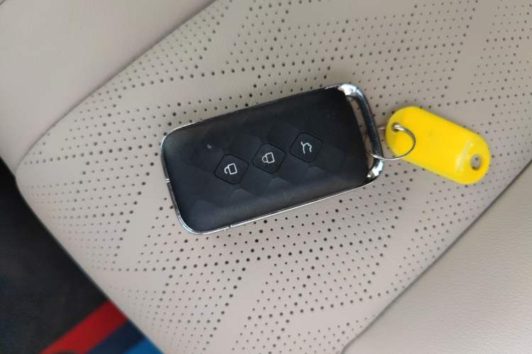 Used Wuling Xingguang S 2024 130 km Flagship Version Vehicle Key