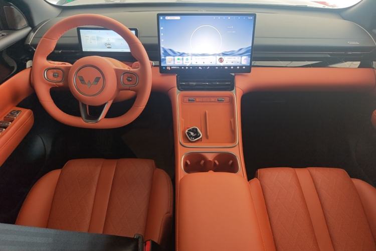 Used Wuling Xingguang S 2025 Model 510 km Flagship Version Center Console