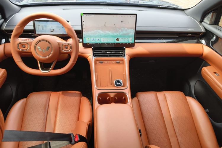 Used Wuling Xingguang S 2025 Model, 130km Flagship Edition Center Console