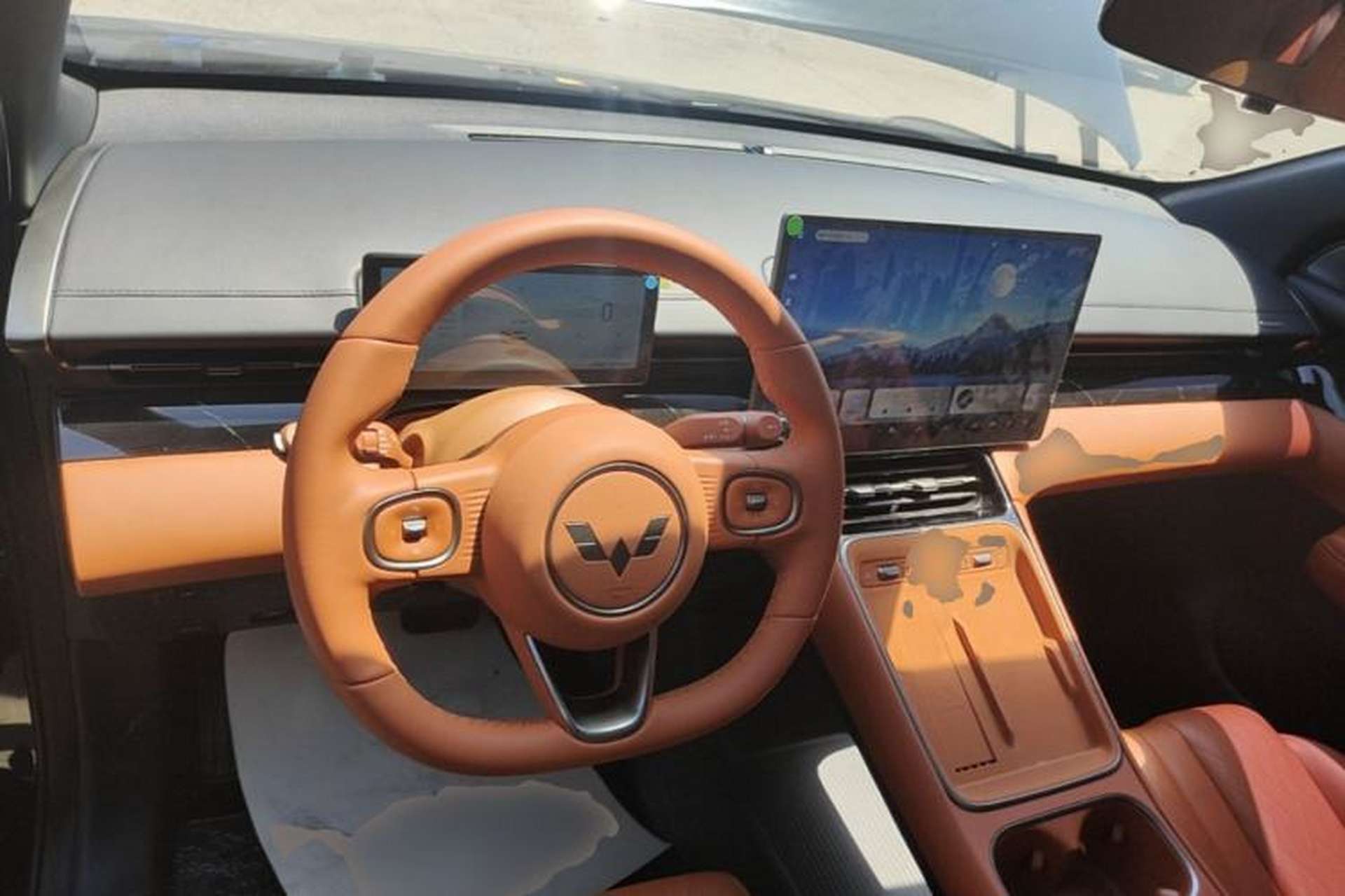 Used Wuling Xingguang S 2025 Model, 130km Flagship Edition Center Console