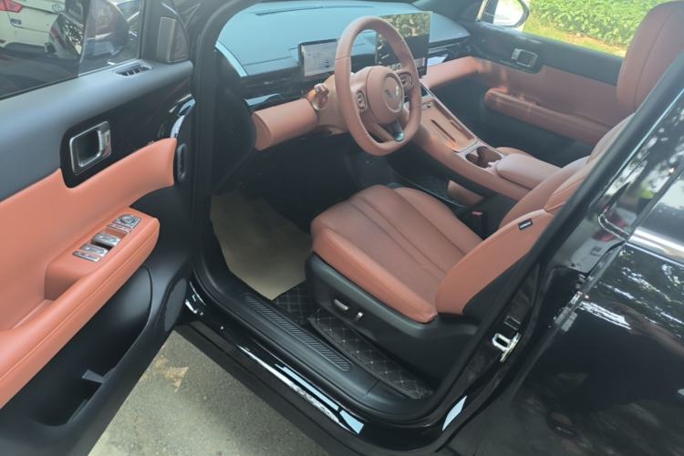 Used Wuling Xingguang S 2025 Model, 130km Flagship Edition Driver Seat