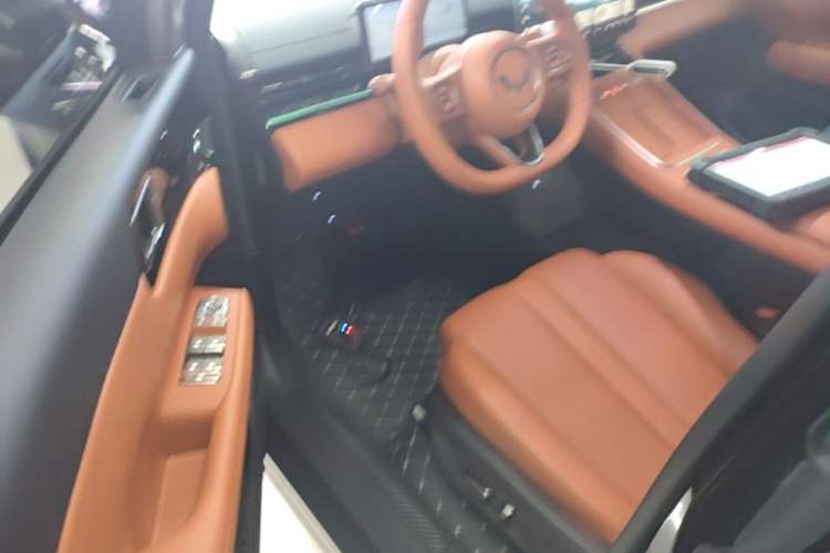 Used Wuling Xingguang S 2025 Model, 130km Flagship Edition Driver Seat
