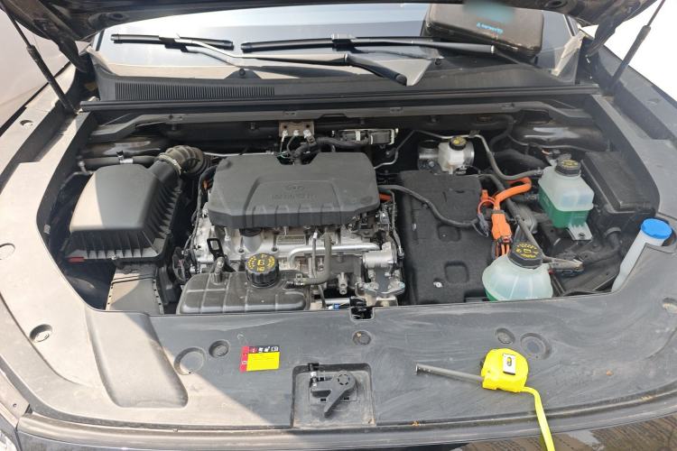 Used Wuling Xingguang S 2025 Model, 130km Flagship Edition Engine Bay