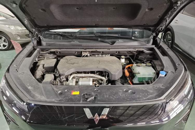 Used Wuling Xingguang S 2025 Model, 130km High-Power Flagship Edition Engine Bay