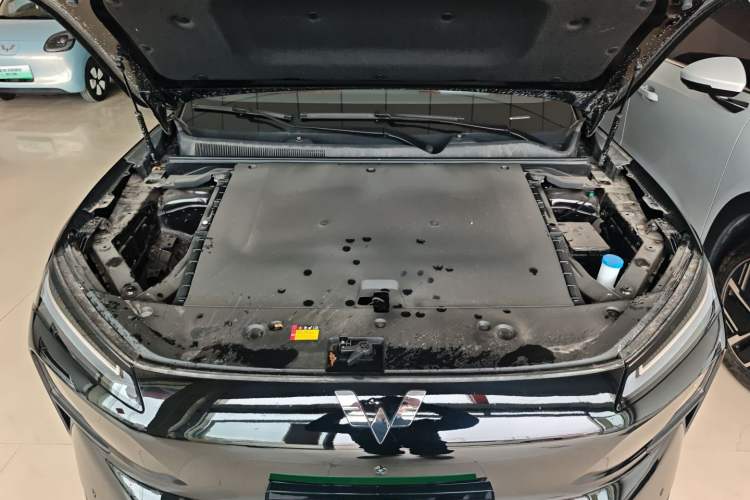 Used Wuling Xingguang S 2025 Model 510 km Flagship Version Engine Bay