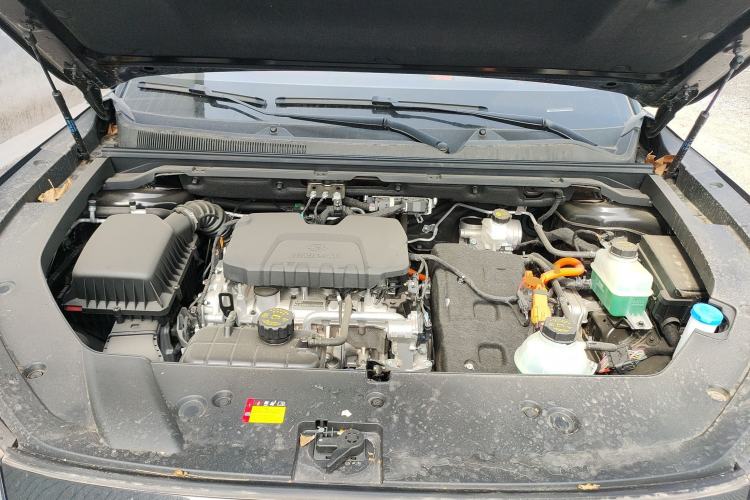Used Wuling Xingguang S 2025 Model, 130km Flagship Edition Engine Bay