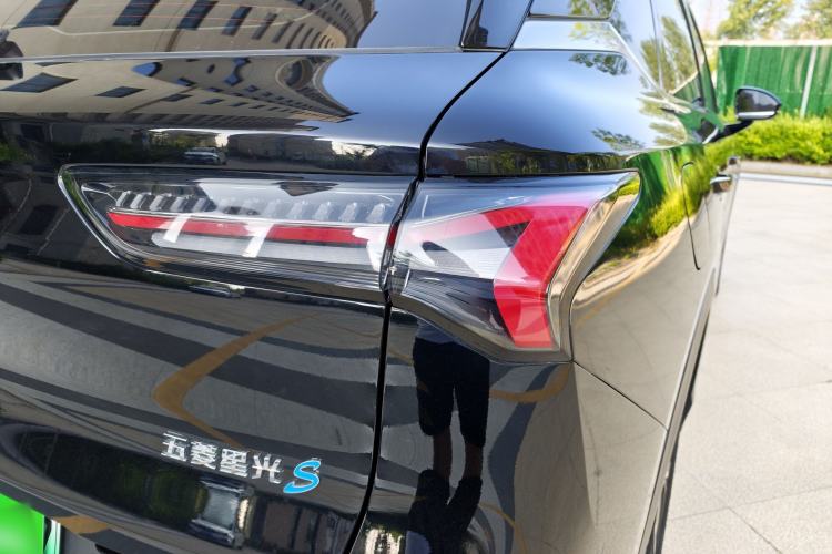 Used Wuling Xingguang S 2025 Model, 130km Flagship Edition Exterior 10