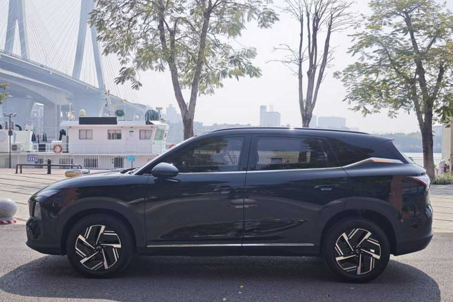 Used Wuling Xingguang S 2025 Model, 130km Flagship Edition Exterior 2