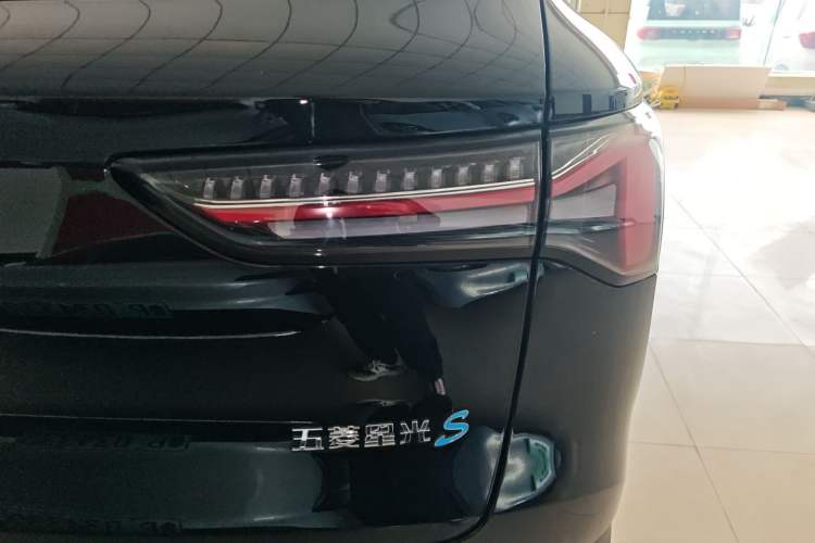 Used Wuling Xingguang S 2025 Model 510 km Flagship Version Exterior 3