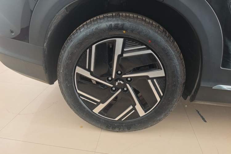 Used Wuling Xingguang S 2025 Model 510 km Flagship Version Exterior 5