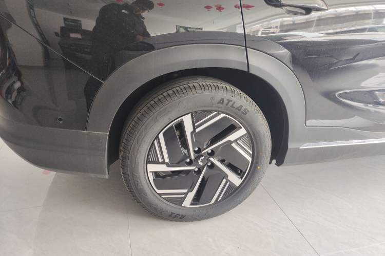 Used Wuling Xingguang S 2025 Model 510 km Flagship Version Exterior 5
