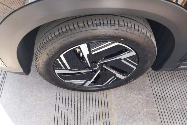 Used Wuling Xingguang S 2025 Model, 130km High-Power Flagship Edition Exterior 7