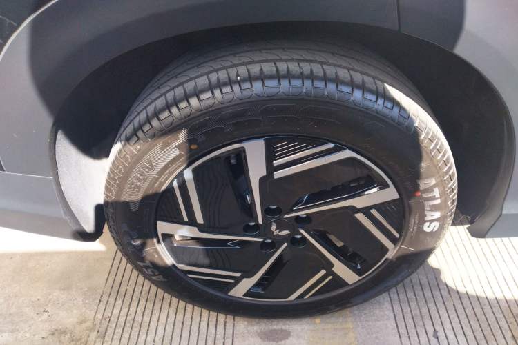 Used Wuling Xingguang S 2025 Model, 130km High-Power Flagship Edition Exterior 8