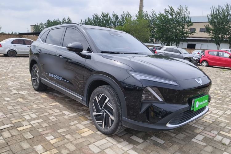 Used Wuling Xingguang S 2025 Model, 130km Flagship Edition Front Right 45 Deg