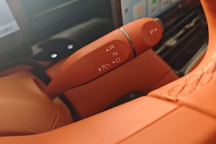 Used Wuling Xingguang S 2025 Model 510 km Flagship Version Gear Lever