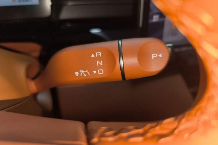 Used Wuling Xingguang S 2025 Model 510 km Flagship Version Gear Lever