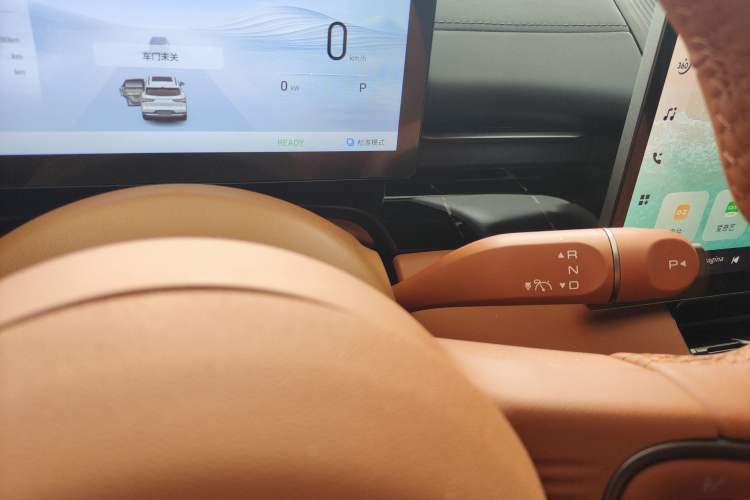 Used Wuling Xingguang S 2025 Model 510 km Flagship Version Gear Lever