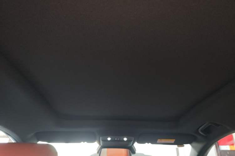 Used Wuling Xingguang S 2025 Model 510 km Flagship Version Headliner
