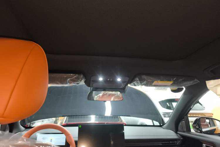 Used Wuling Xingguang S 2025 Model 510 km Flagship Version Headliner