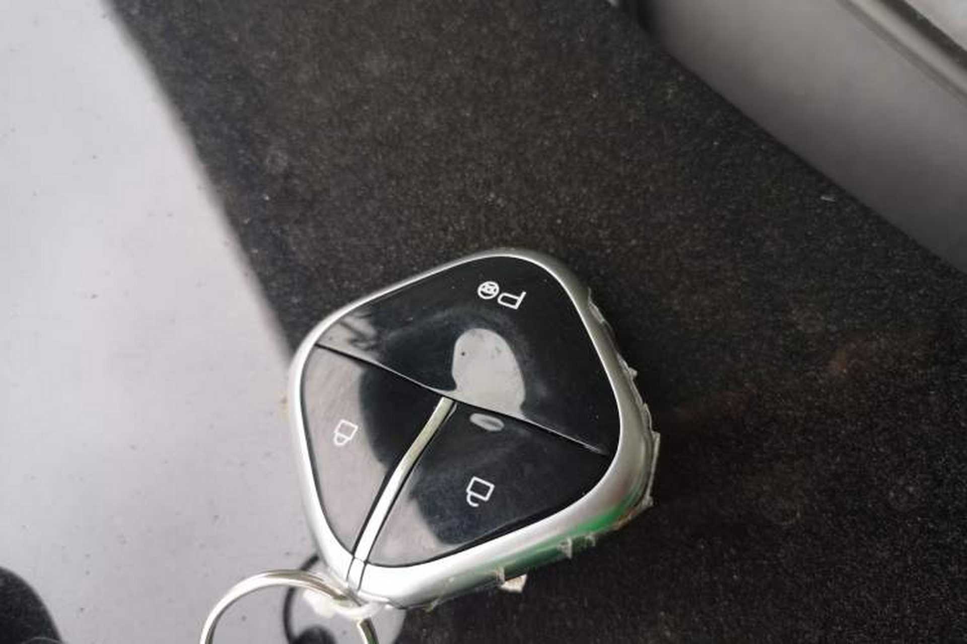 Used Wuling Xingguang S 2025 Model 510 km Flagship Version Interior 1