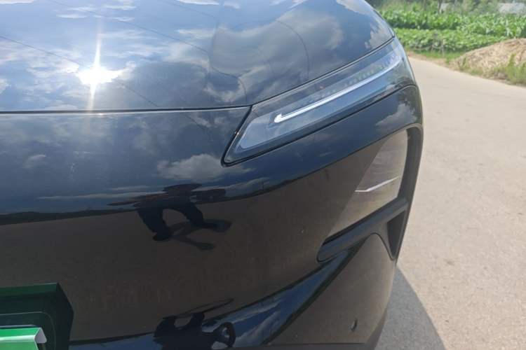 Used Wuling Xingguang S 2025 Model 510 km Flagship Version Left Front Headlight