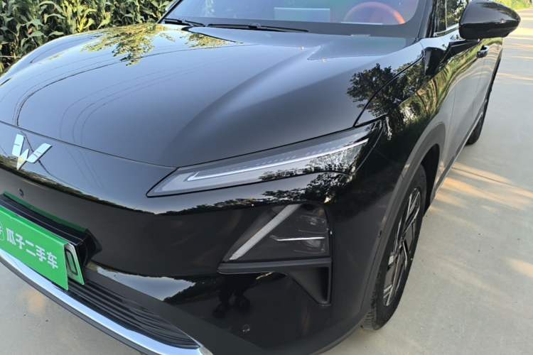 Used Wuling Xingguang S 2025 Model, 130km Flagship Edition Left Front Headlight
