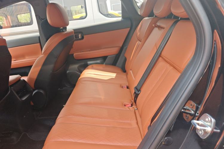Used Wuling Xingguang S 2025 Model, 130km Flagship Edition Left Rear Seat