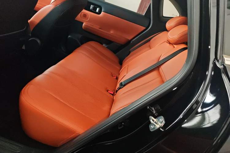 Used Wuling Xingguang S 2025 Model 510 km Flagship Version Left Rear Seat