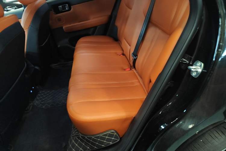 Used Wuling Xingguang S 2025 Model, 130km Flagship Edition Left Rear Seat