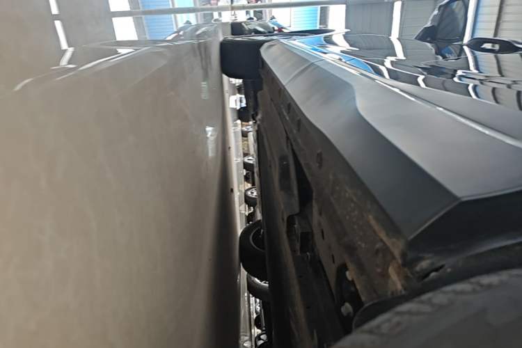 Used Wuling Xingguang S 2025 Model 510 km Flagship Version Left Side Sill