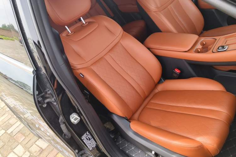 Used Wuling Xingguang S 2025 Model, 130km Flagship Edition Right Front Seat