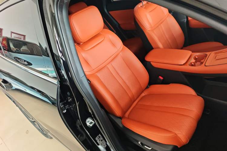 Used Wuling Xingguang S 2025 Model 510 km Flagship Version Right Front Seat