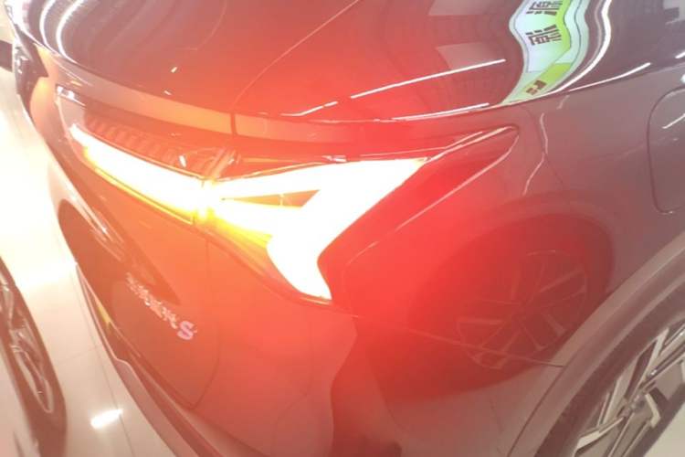 Used Wuling Xingguang S 2025 Model, 130km Flagship Edition Right Rear Taillight