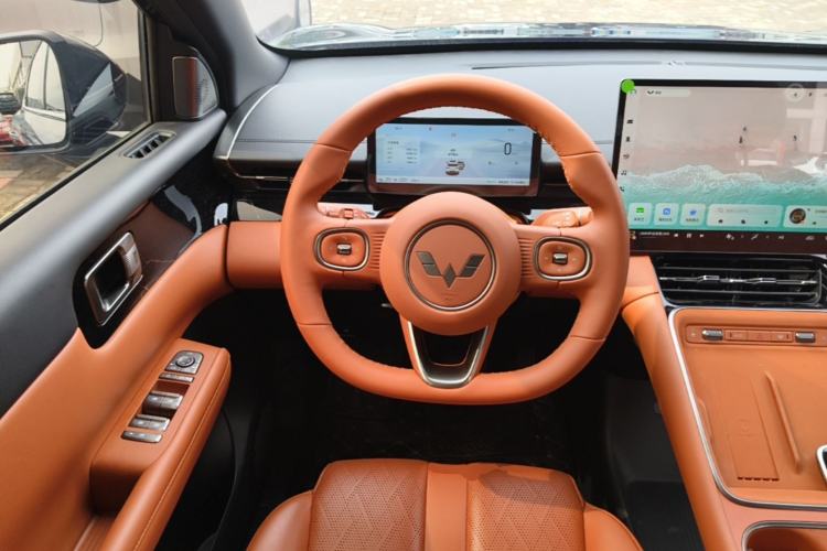 Used Wuling Xingguang S 2025 Model, 130km Flagship Edition Steering Wheel