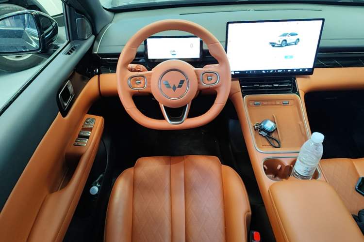 Used Wuling Xingguang S 2025 Model, 130km Flagship Edition Steering Wheel