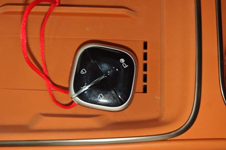 Used Wuling Xingguang S 2025 Model 510 km Flagship Version Vehicle Key