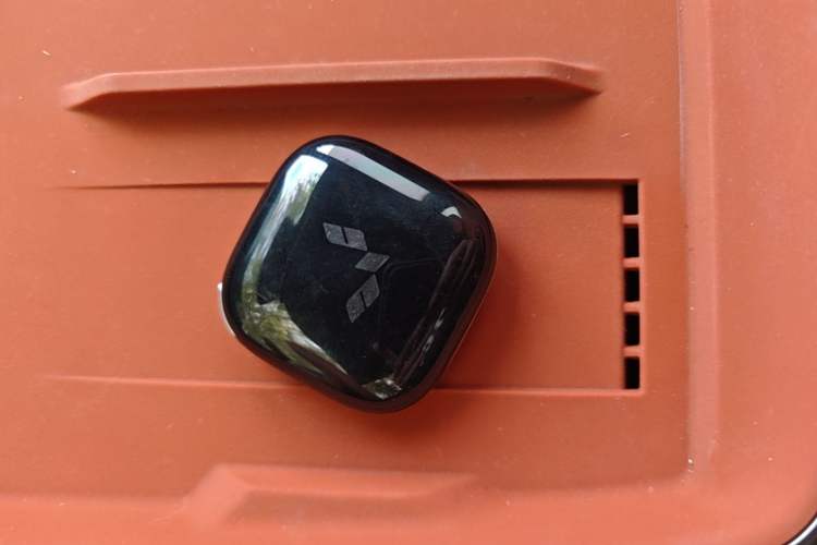 Used Wuling Xingguang S 2025 Model 510 km Flagship Version Vehicle Key