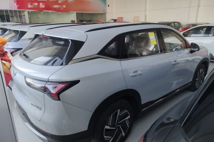 Used Wuling Xingguang S 2025 Model 510 km Leading Version Exterior 5