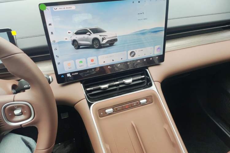 Used Wuling Xingguang S 2025 Model 510 km Flagship Version Audio And AC Panel