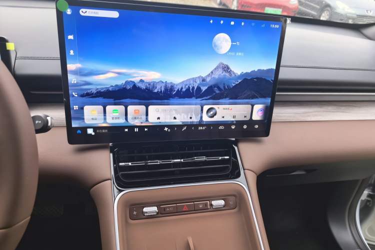 Used Wuling Xingguang S 2025 Model 510 km Flagship Version Audio And AC Panel