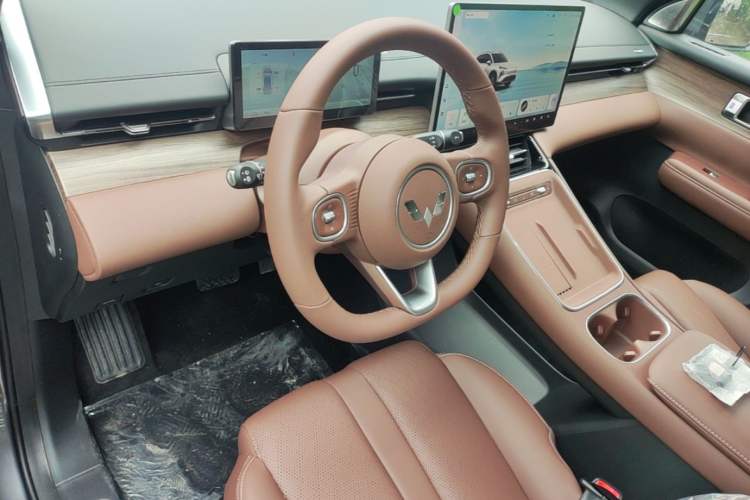 Used Wuling Xingguang S 2025 Model 510 km Flagship Version Center Console