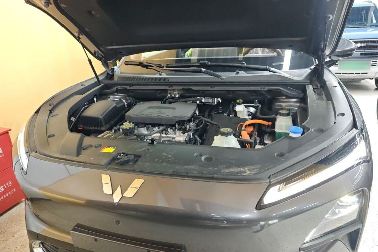Used Wuling Xingguang S 2025 Model, 130km Leading Edition Engine Bay