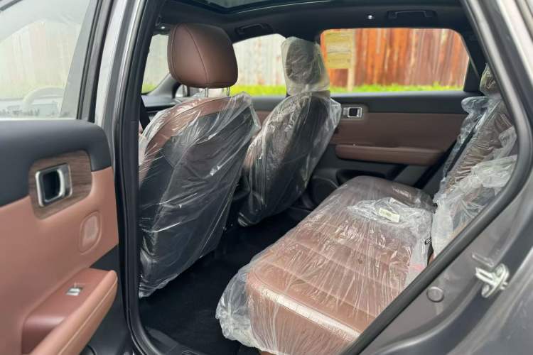 Used Wuling Xingguang S 2025 Model 510 km Flagship Version Interior 3
