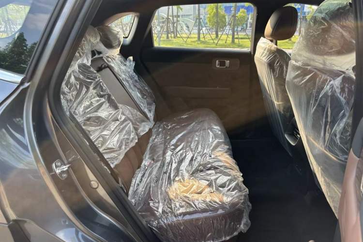 Used Wuling Xingguang S 2025 Model, 130km Flagship Edition Interior 3