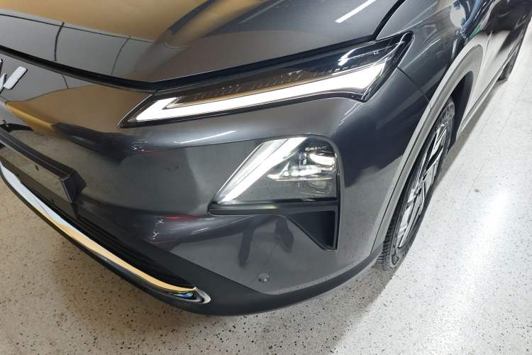 Used Wuling Xingguang S 2025 Model, 130km Leading Edition Left Front Headlight